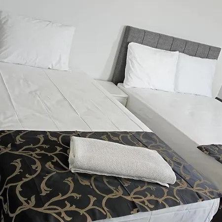 Red Flag Hotell
